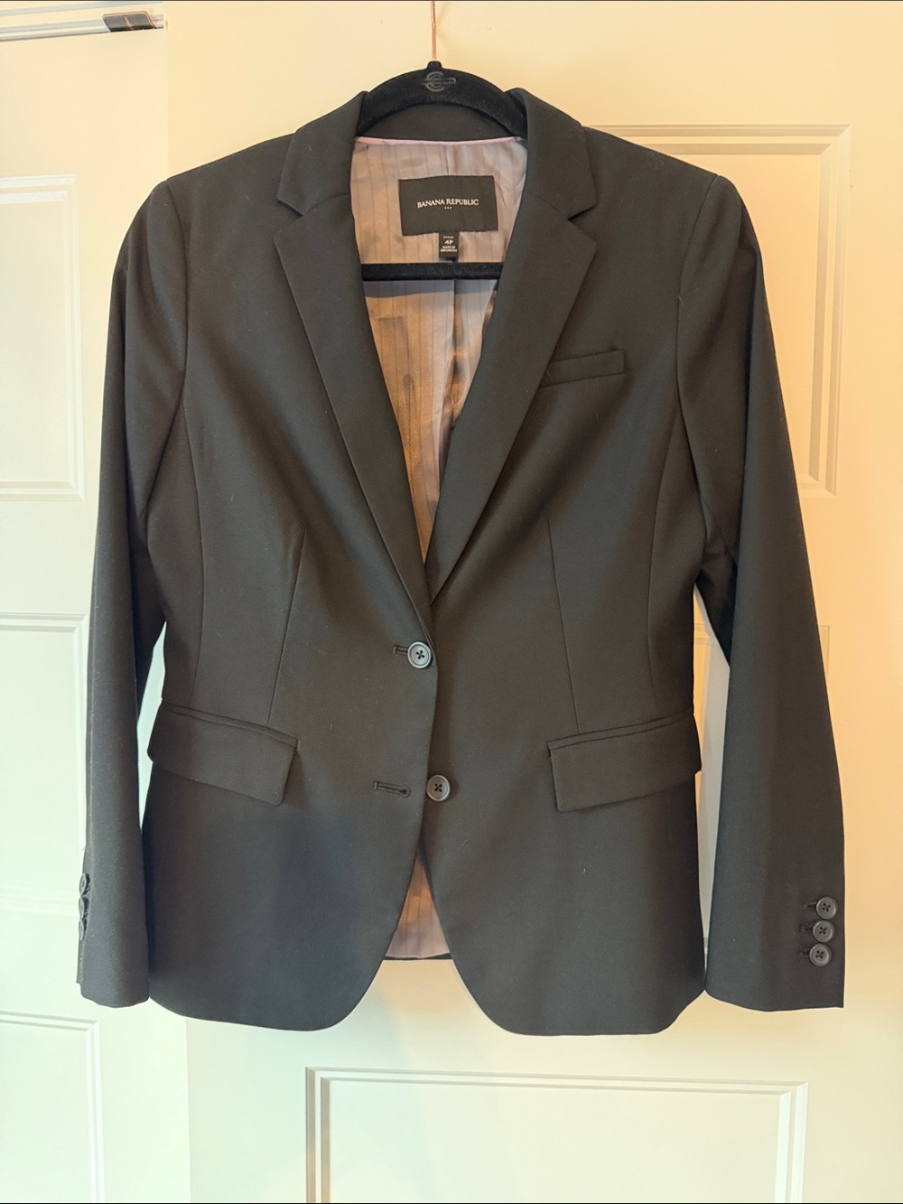 Banana Republic Factory Black Women's Tailored Blazer with Notched Lapel